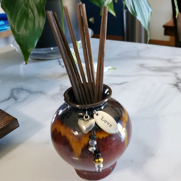 Reed Diffuser Vase - Picture 1 of 14